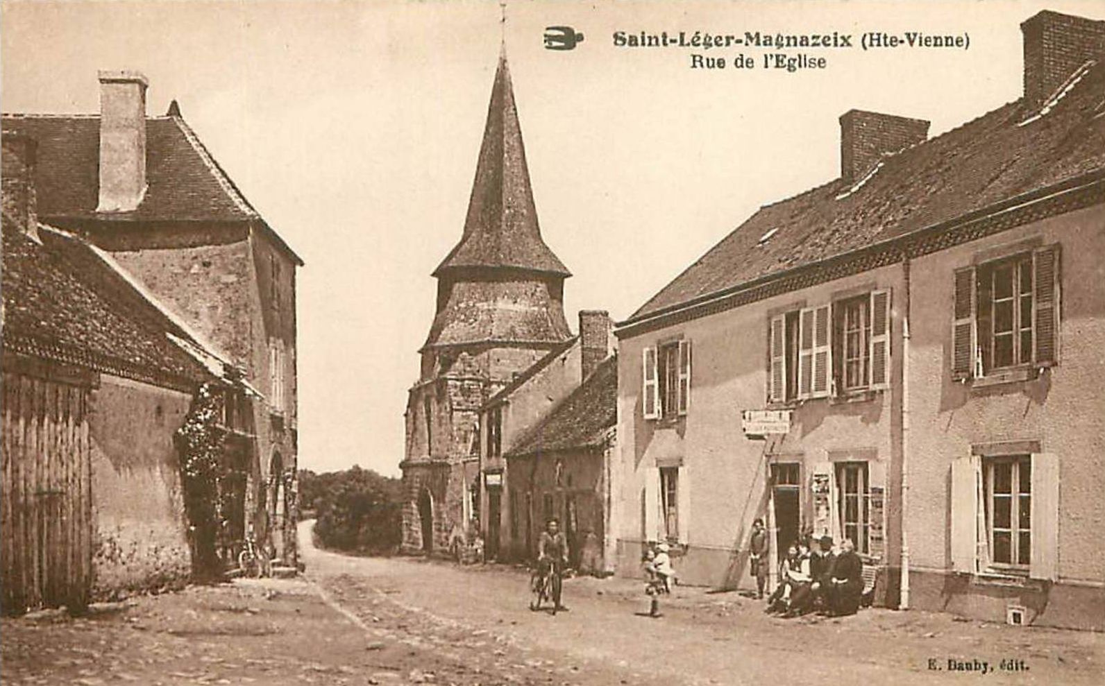 Carte postale ancienne : Saint-Léger-Magnazeix